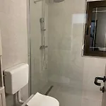 Ravenna With Swimming Pool 빌라